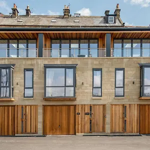 https://harbour-sunset.yorkshirehotels.net
